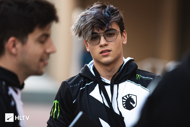 Twistzzzz revealed his plans to play for a European team