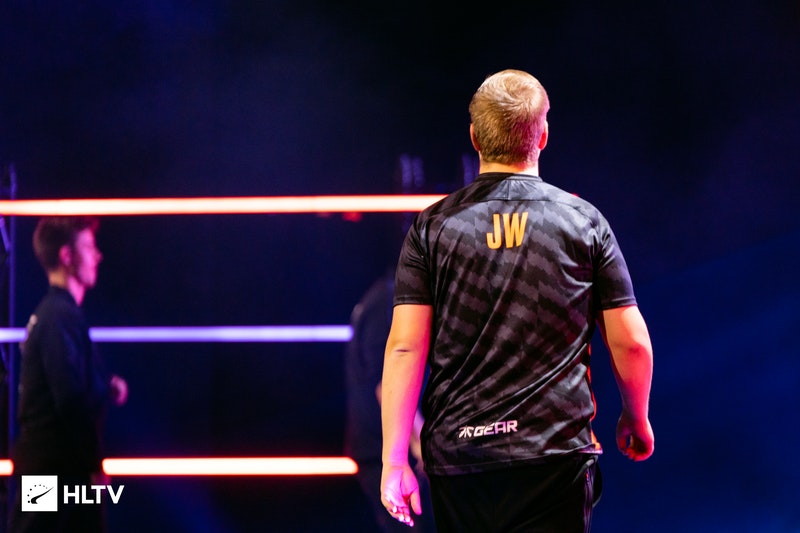 fnatic plans to assemble an international roster