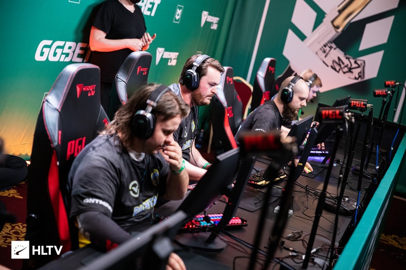 Dignitas plans to completely rebuild its CS:GO roster