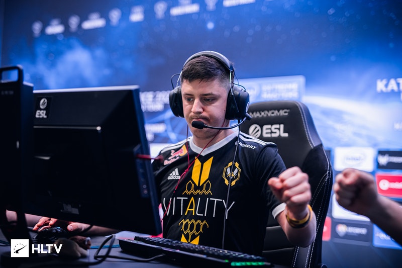 The leader of Vitality will take a temporary break from performing