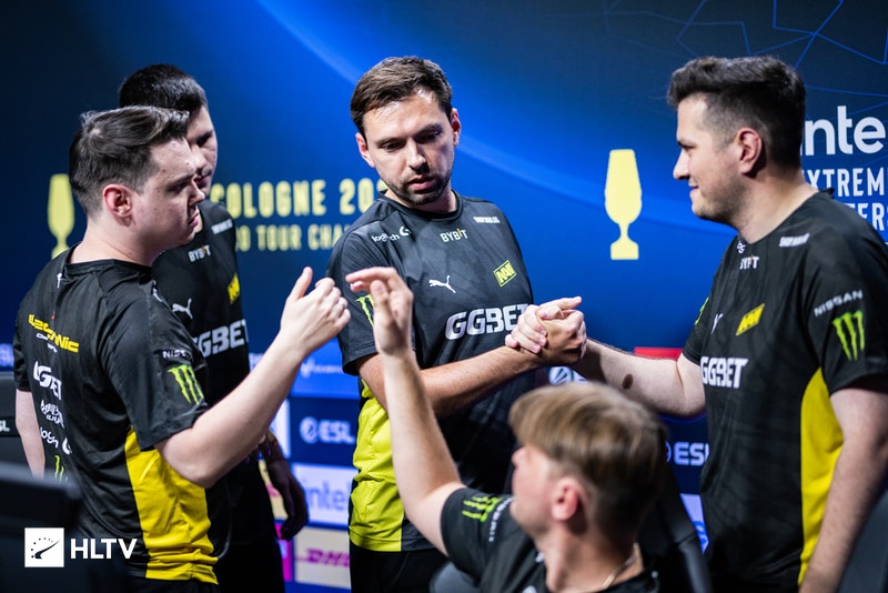 NAVI has returned to the top spot in the world rankings